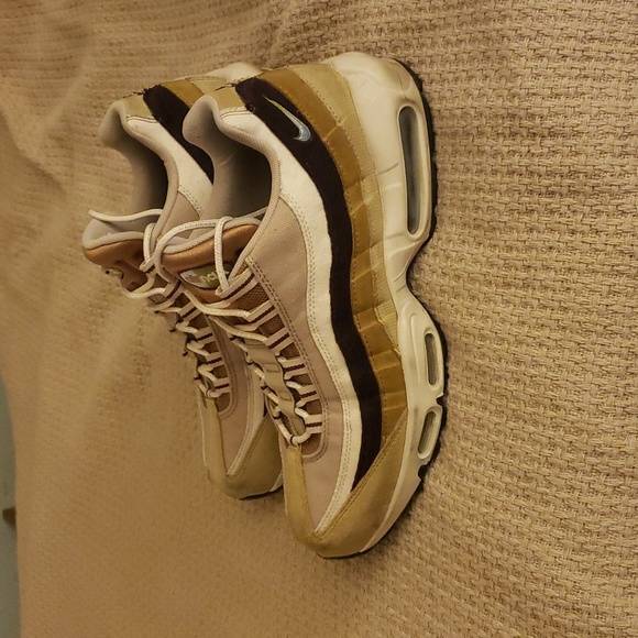 Nike Air Max 95 Sneakers "Desert" - Picture 1 of 5